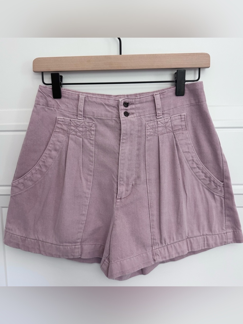Universal Thread High-Waist Pleated Shorts Pink, Size 2